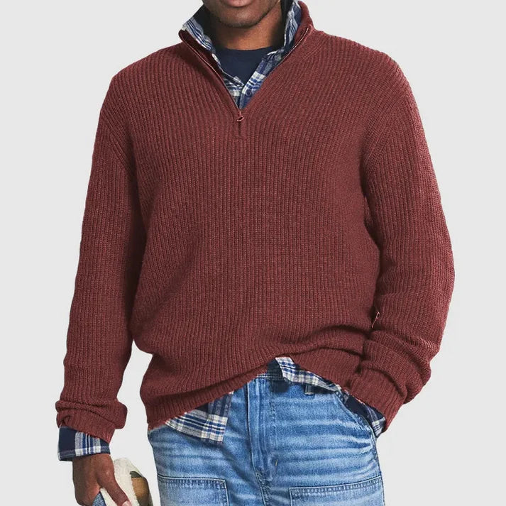 Schlichter & warmer Herrenpullover mit Reißverschluss, ein vielseitiges Essential für die Wintermode.