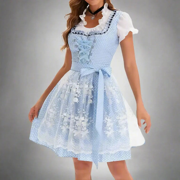 Elegantes Damen Trachtenkleid mit detailreicher Stickerei, ideal für festliche Anlässe und Feste.