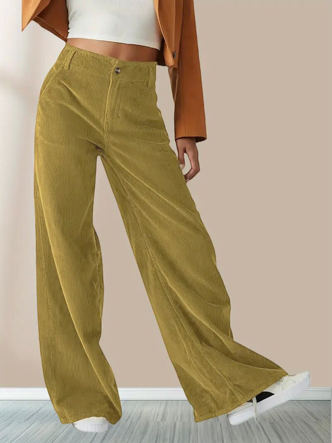 Bequeme Damen Freizeithose mit weitem Bein. Ideal für entspannte Tage und maximalen Komfort.