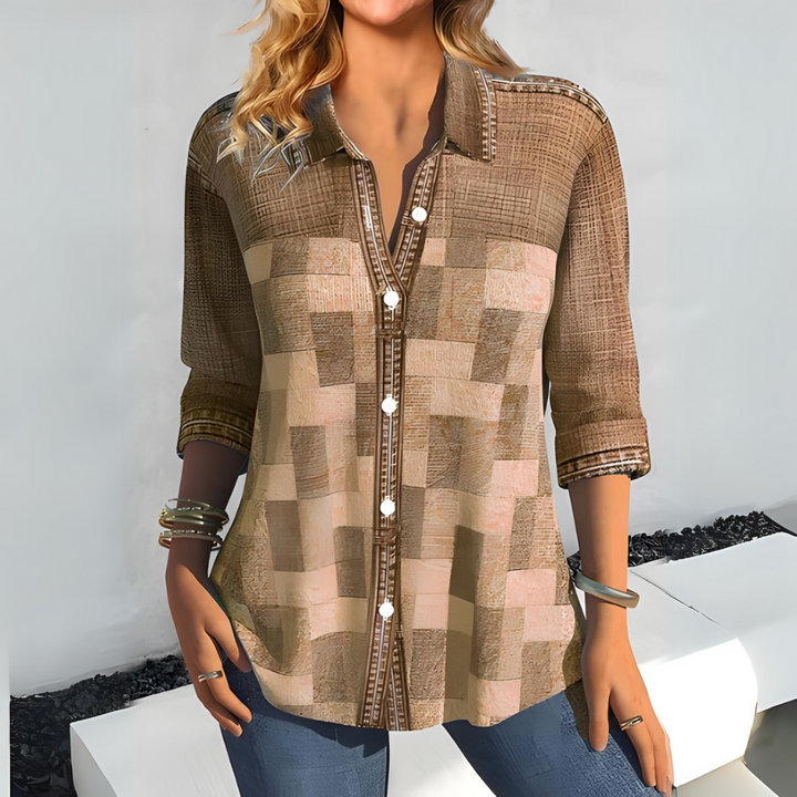 Lässige Damen Karobluse für den Herbst, Button-up-Stil, langärmlig und bequem. Ideal für vielseitige Herbstoutfits.