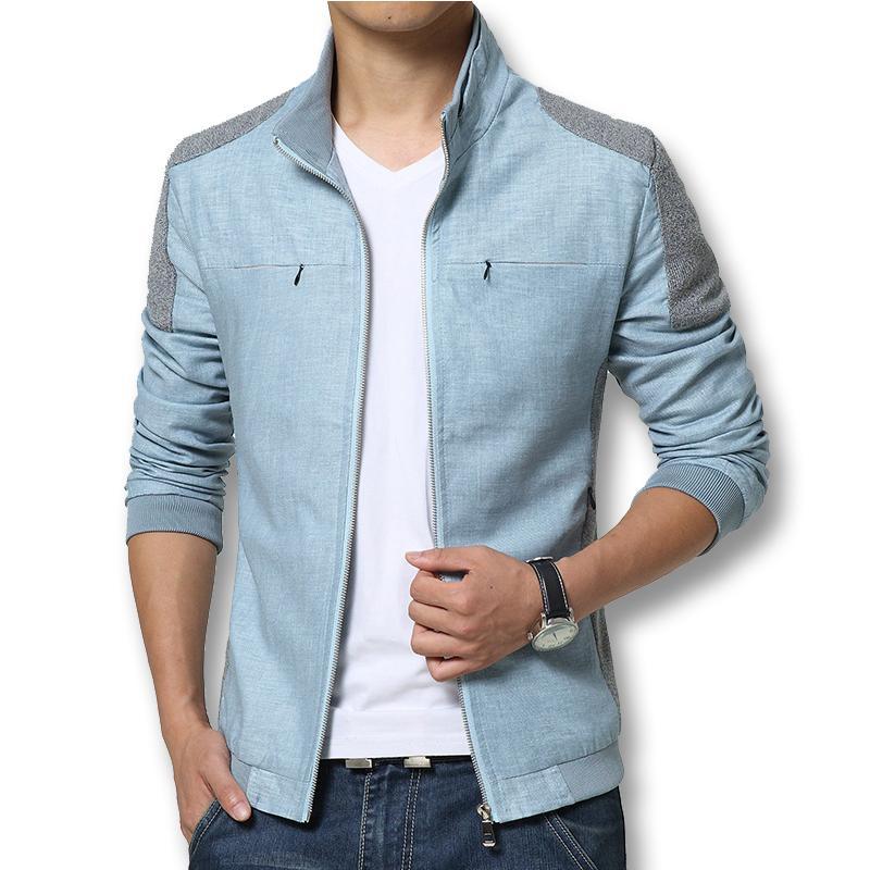 Leichte, atmungsaktive Herren Herbstjacke mit Stehkragen und Knopfleiste für Freizeit und Übergang.