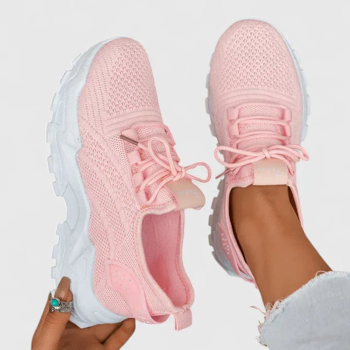 Modische leichte Damen Schnür-Sneaker. Atmungsaktive & bequeme Frühlingsschuhe, sportlich-elegant.