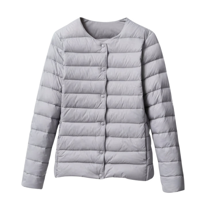 Elegante, leichte Damen Steppjacke für den Frühling. Ideale Übergangsjacke für stilvolle Damenmode.