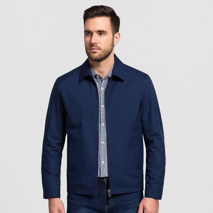 Moderne, leichte Herrenjacke als Übergangsjacke für Frühling & Herbst. Komfortable Casual-Jacke mit schlankem Design.