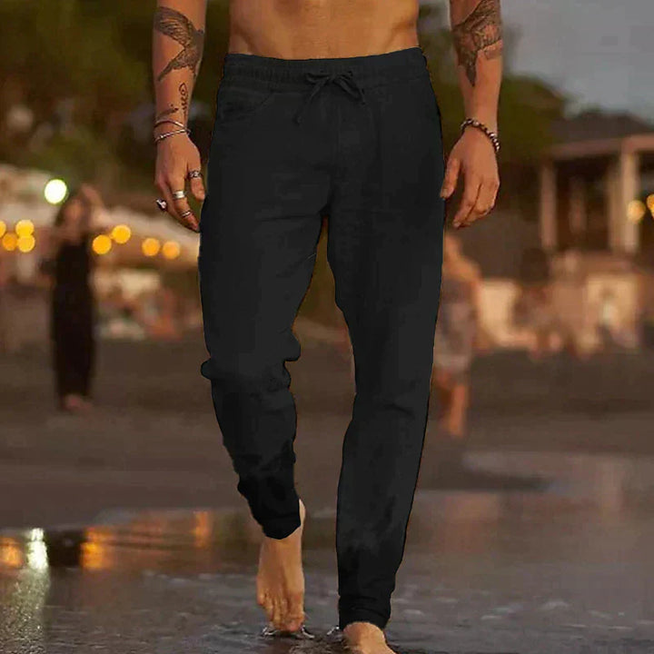 Entspannte Herren Freizeithose in lässiger Passform, eine bequeme und leichte Sommerhose für jeden Anlass.