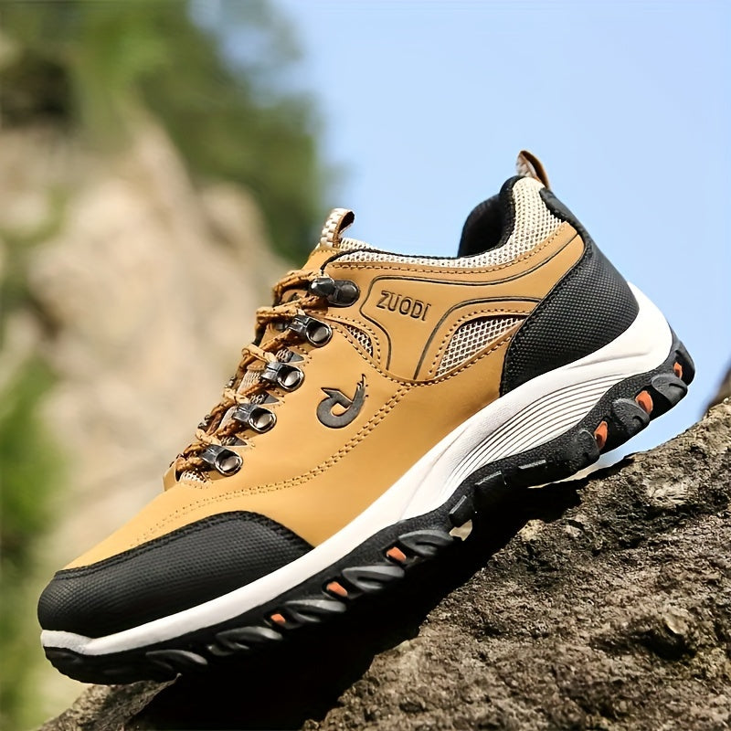 Rutschfeste Herren Wander Outdoorschuhe für anspruchsvolle Touren. Leichte, wasserabweisende Trekkingschuhe.