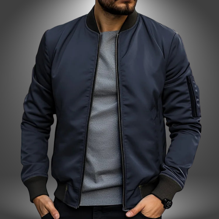 Leichte Herren Windschutzjacke, stilvoll & bequem für den Alltag. Ideal als Übergangsjacke.