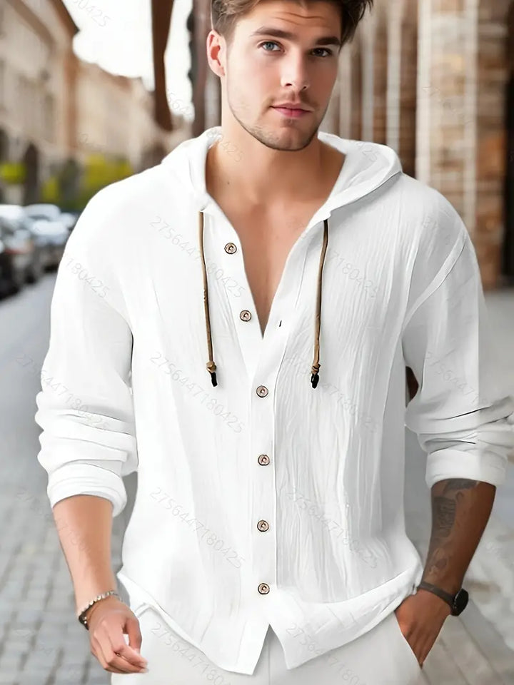 Bequemes Herren Sommer Kapuzenhemd, leichtes Button-Down Shirt für Freizeit.