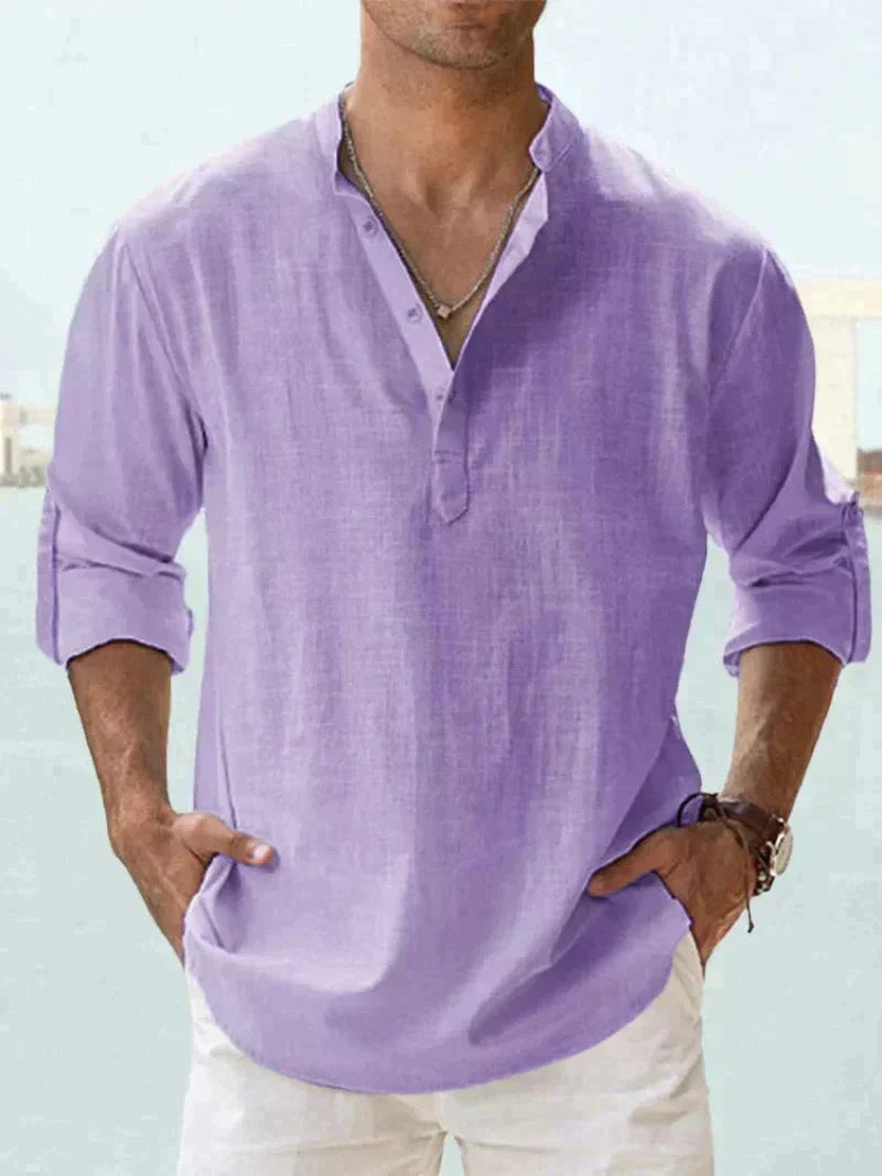 Leichtes, atmungsaktives Herren-Sommerhemd mit eleganter Knopfleiste, perfekt für legere Looks.