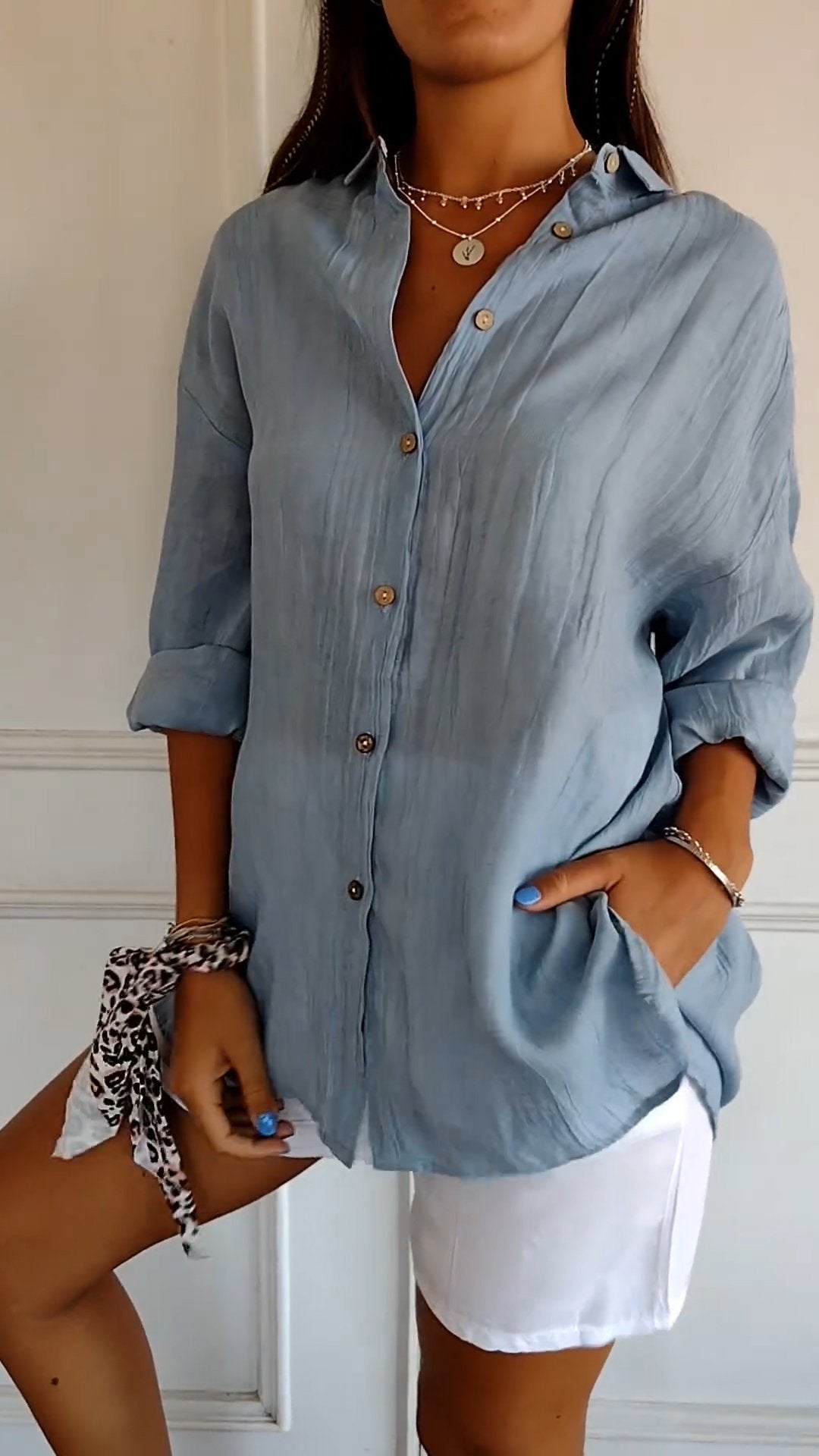 Lina lockeres Damen Hemd in Blau Detailansicht