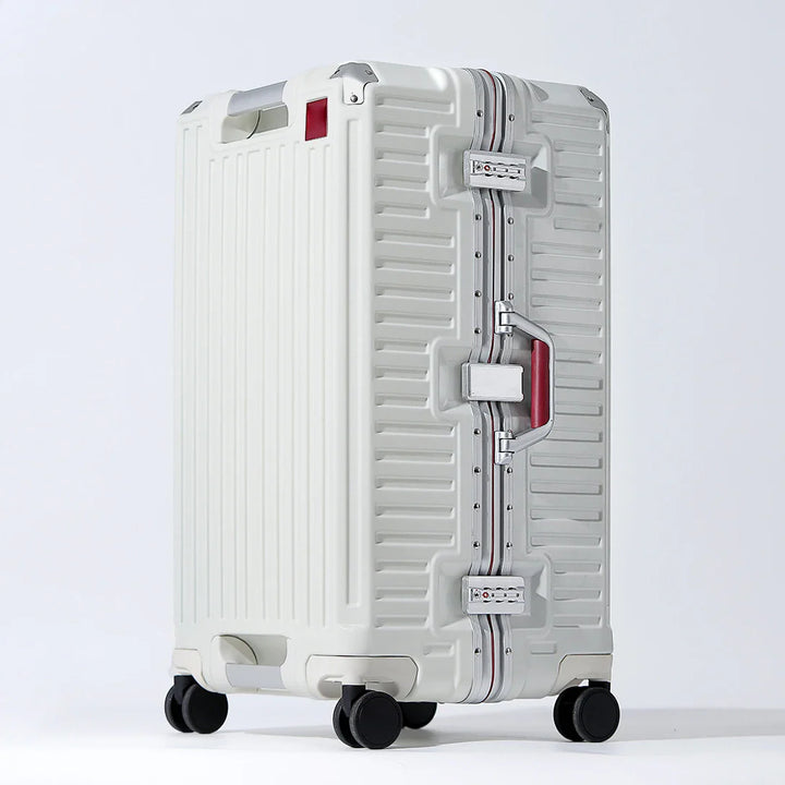Moderner Lissabon Reisetrolley mit Breitgriff & Hartschale. Ideal als Kabinengepäck, leicht zu ziehen mit 360°-Rollen.
