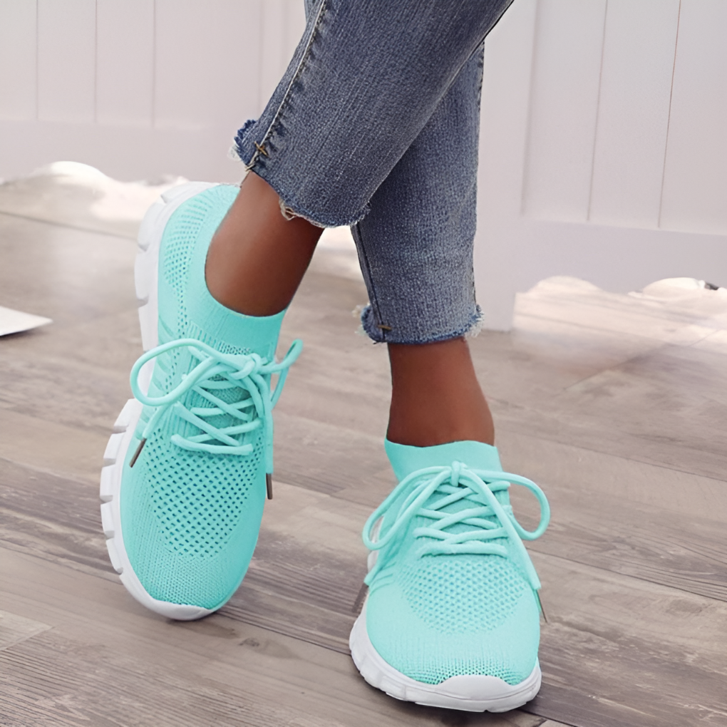 Stylisher Livia Sneaker in edlem Lila, Vorderansicht