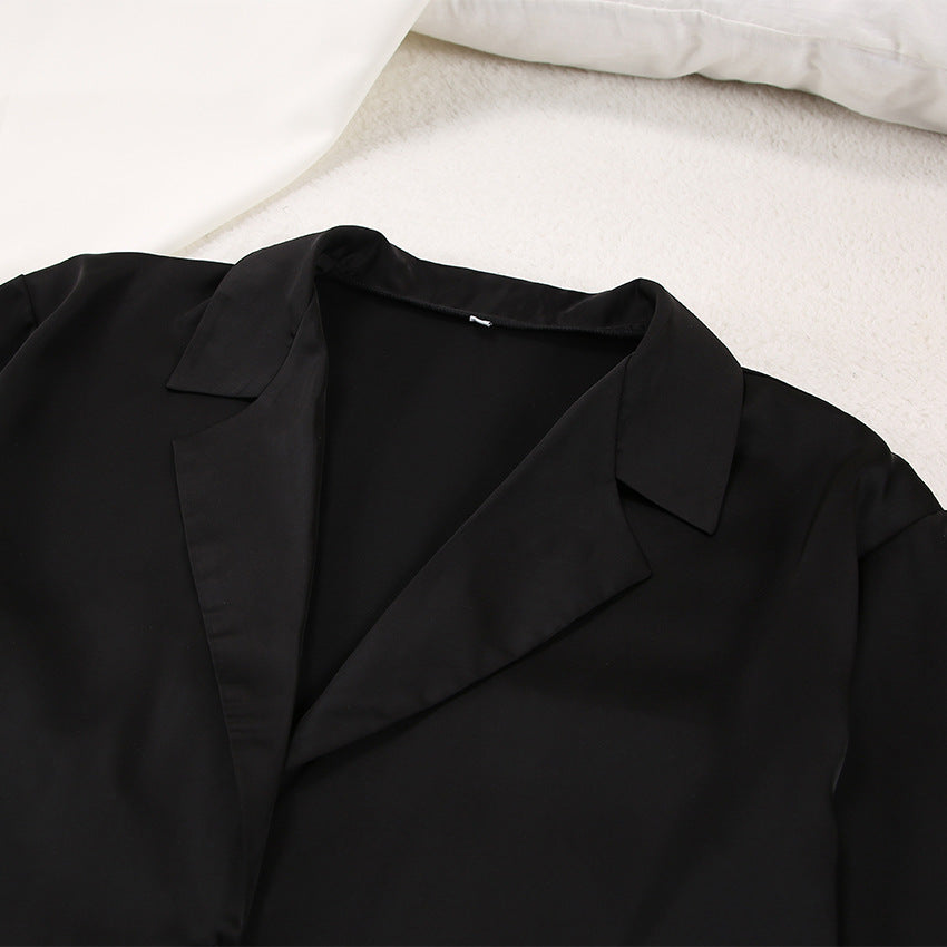 Luxuriöses Damen Pyjama Set, weich & bequem, ideale Nachtwäsche für entspannte Nächte und Komfort.