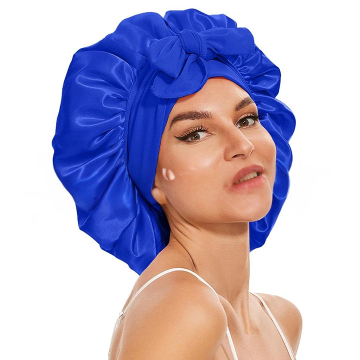 "Luxuriöse seidene Schlafhaube in elegantem Design, schützt und pflegt Haare über Nacht, ideal für gesunde Haarpflege."