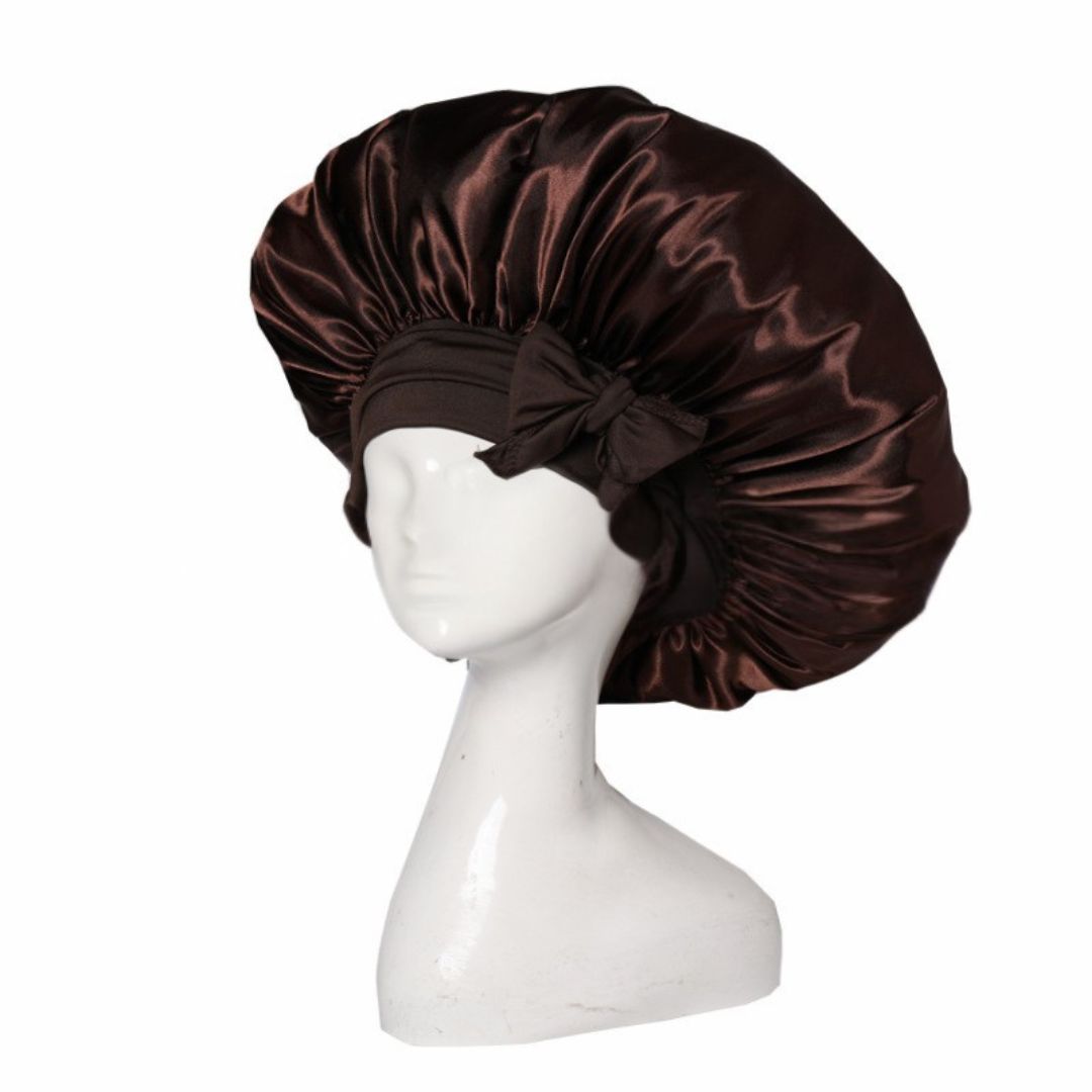 "Luxuriöse seidene Schlafhaube in elegantem Design, schützt und pflegt Haare über Nacht, ideal für gesunde Haarpflege."