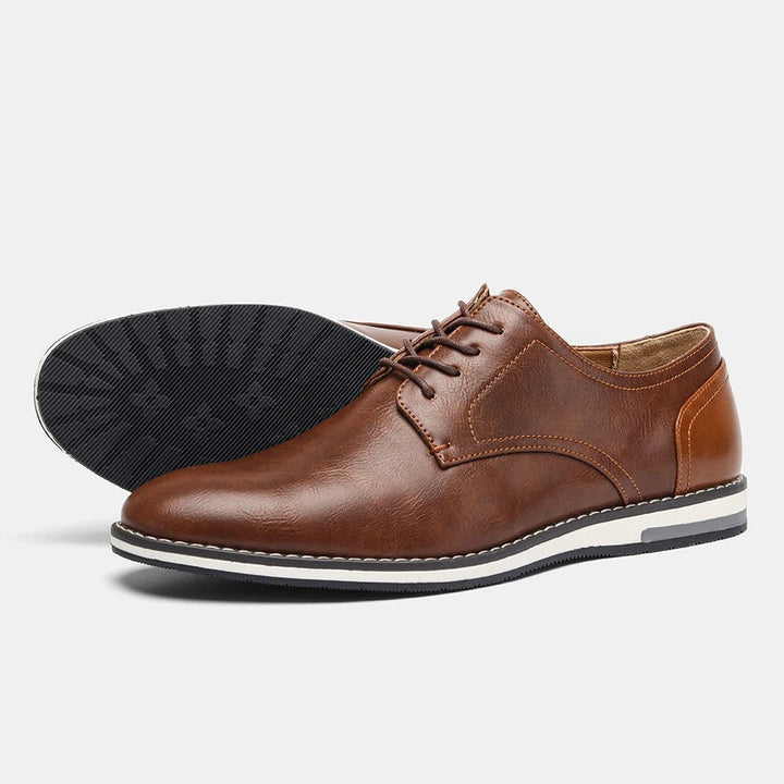 Herren Business Schuhe in Braun, bequem und stilvoll, ideal für den modernen Mann im Büro.