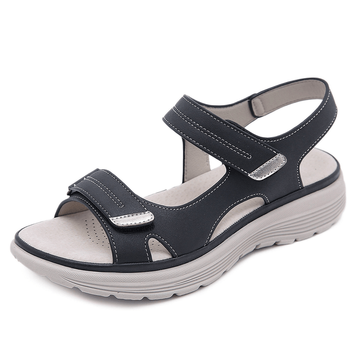 Bequeme Damen Sandalen mit verstellbaren Riemen & rutschfester Sohle. Orthopädischer Komfort für den Sommer.