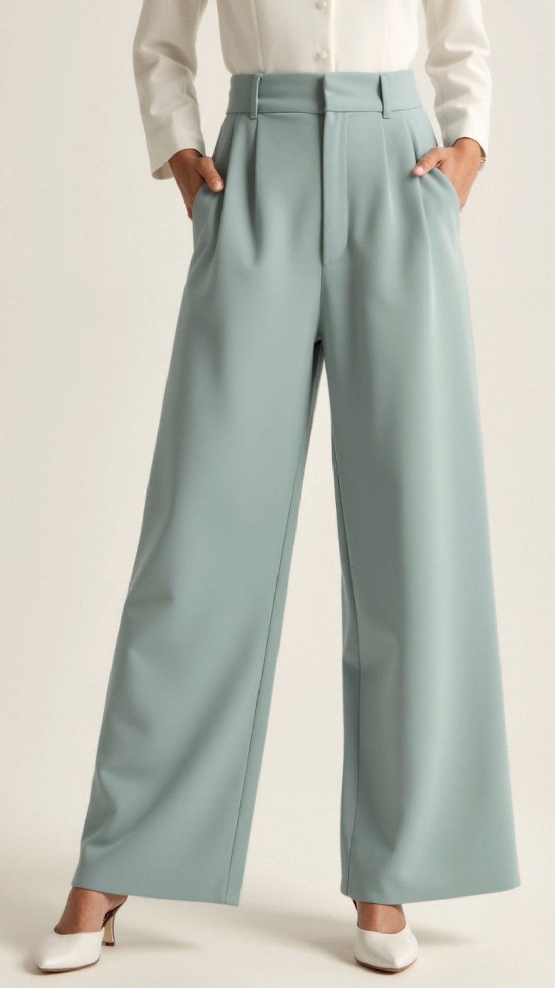 Melanie High Waist Damenhose mit weitem Bein. Eine moderne und bequeme Hose für Sommer & Freizeit.