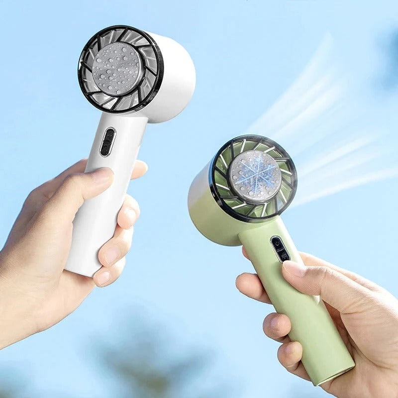 Akkubetriebener, tragbarer Mini-Klimaanlagen-Ventilator für kühlende Erfrischung unterwegs, im Büro oder zuhause.
