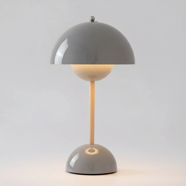 Designlampe LED, minimalistisch, skandinavisch, Edelstahl, sanfte Beleuchtung, perfekte Ergänzung für jedes Interieur.