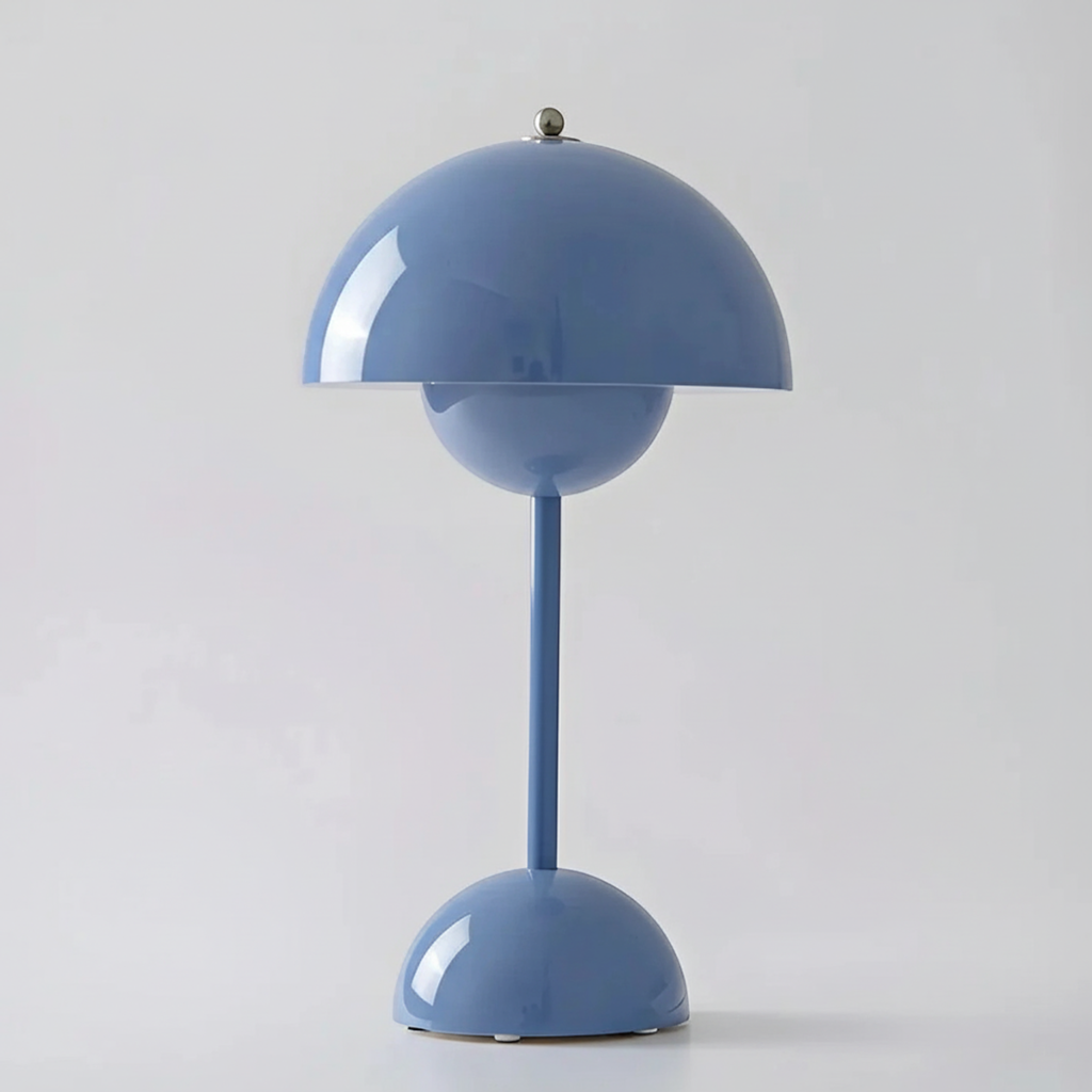 Tischlampe in modernem, minimalistischem Design, Edelstahl, LED, für sanfte Ambientebeleuchtung und Dekoration.