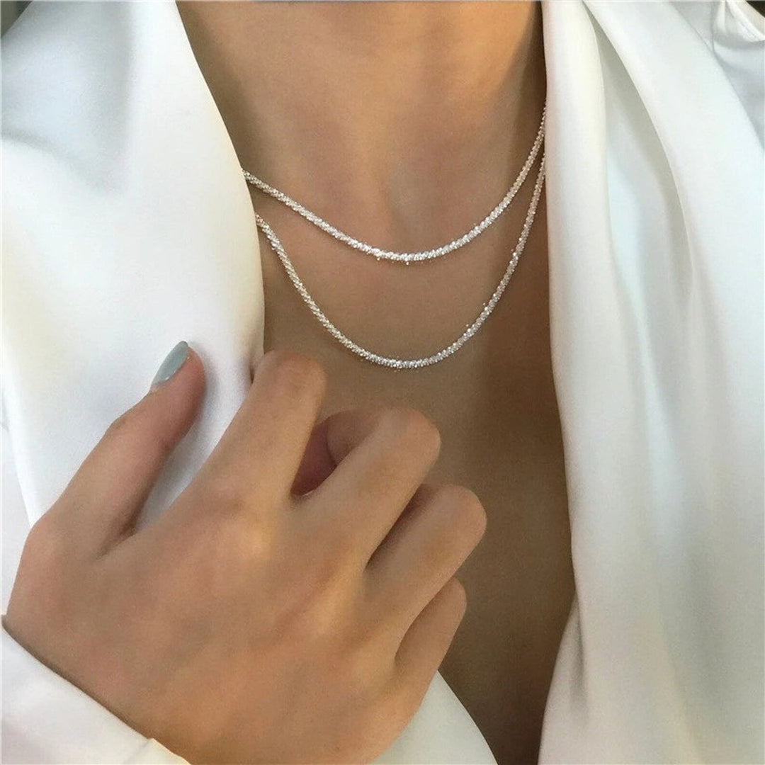 Minimalistisches Sternenlicht Halsketten-Set aus 925er Silber. Elegantes Damenschmuck-Set für jeden Anlass.