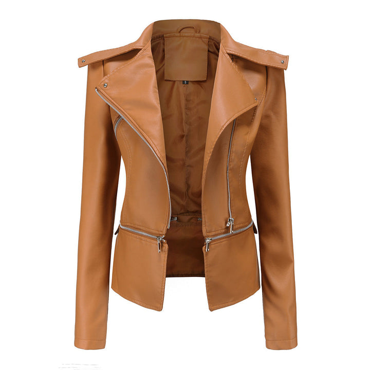 Stylische Damen Bikerjacke in Kamel, ideal als Freizeitjacke mit selbstbewusstem Slim Fit.