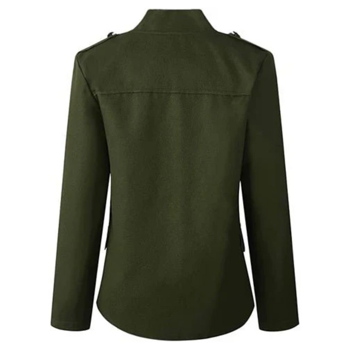 Vielseitige Damen Kurzjacke für den Anlass oder Alltag, mit Knöpfen und modischem Schnitt.