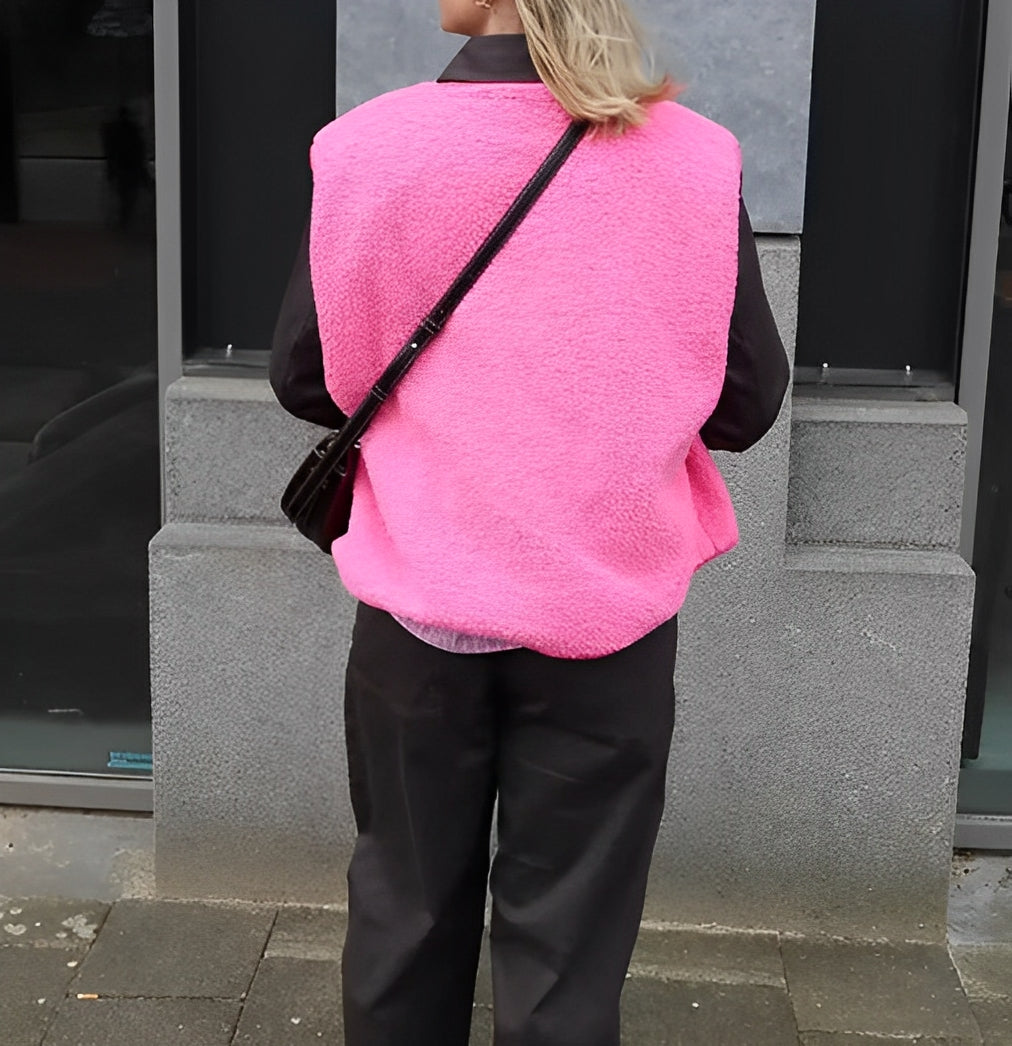 Damen Weste, ärmellos, mit elegantem Rundhalsausschnitt und praktischen Druckknöpfen; Must-have Garderobe.