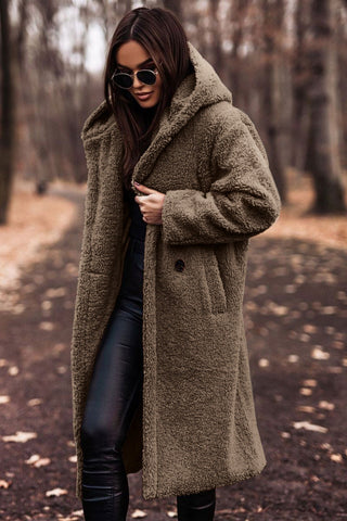 Vielseitiger Damen Teddy Kapuzenmantel, ideal für Herbst & Winter. Kuschelige Jacke für Freizeit & lässige Looks.