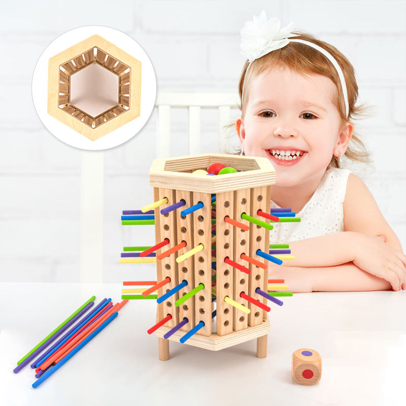 Pädagogisches Holzspielzeug: Montessori Farblernturm, ideal für Kleinkinder zum spielerischen Farben- und Formenlernen.