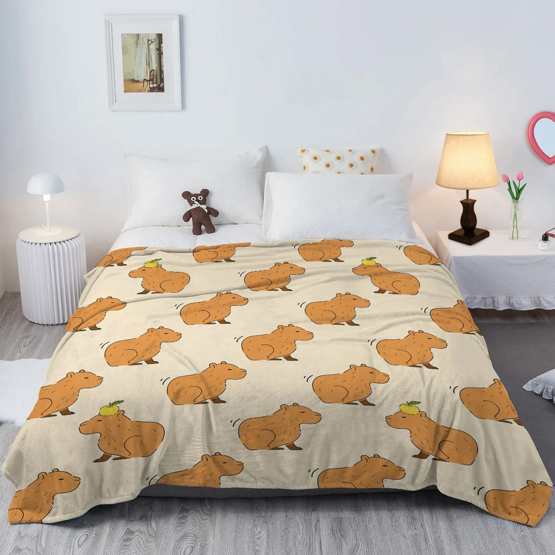 Einzigartige orange Capybara Decke aus Flanell-Fleece, ideal als Geschenk für Tierliebhaber. Super weich für Bett & Sofa.