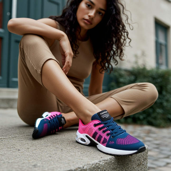 "Orthopädische Damenschuhe in Rosa und Grau, Komfort und Schmerzfreiheit gewährleistet, von oben fotografiert"