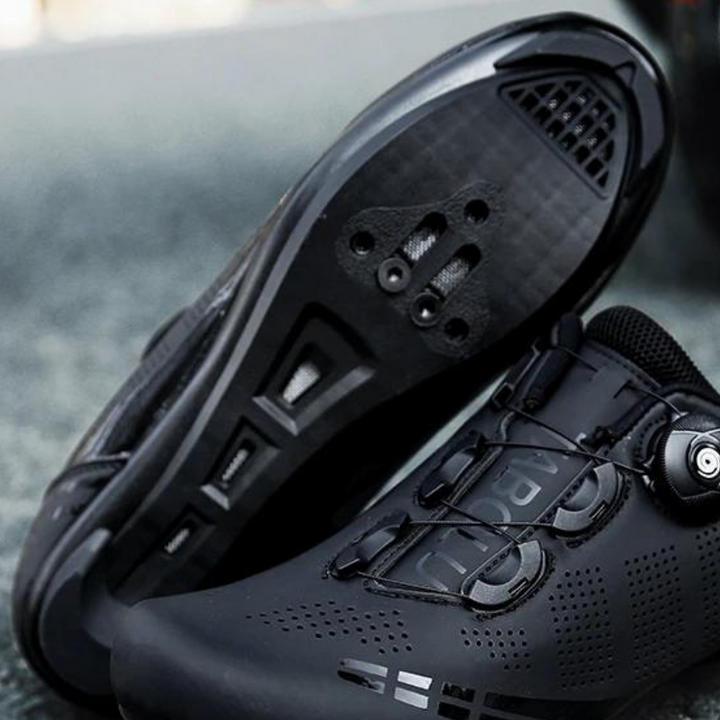 Orthopädische Herren Radschuhe mit Komfort und Stabilität