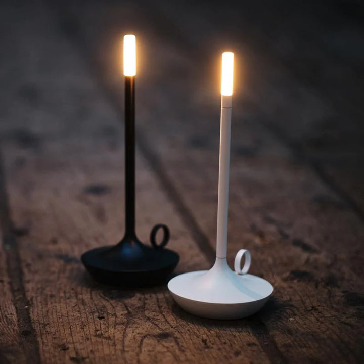 Elegante Tischlampe mit Dimmer und USB-Aufladung für jedes Zuhause