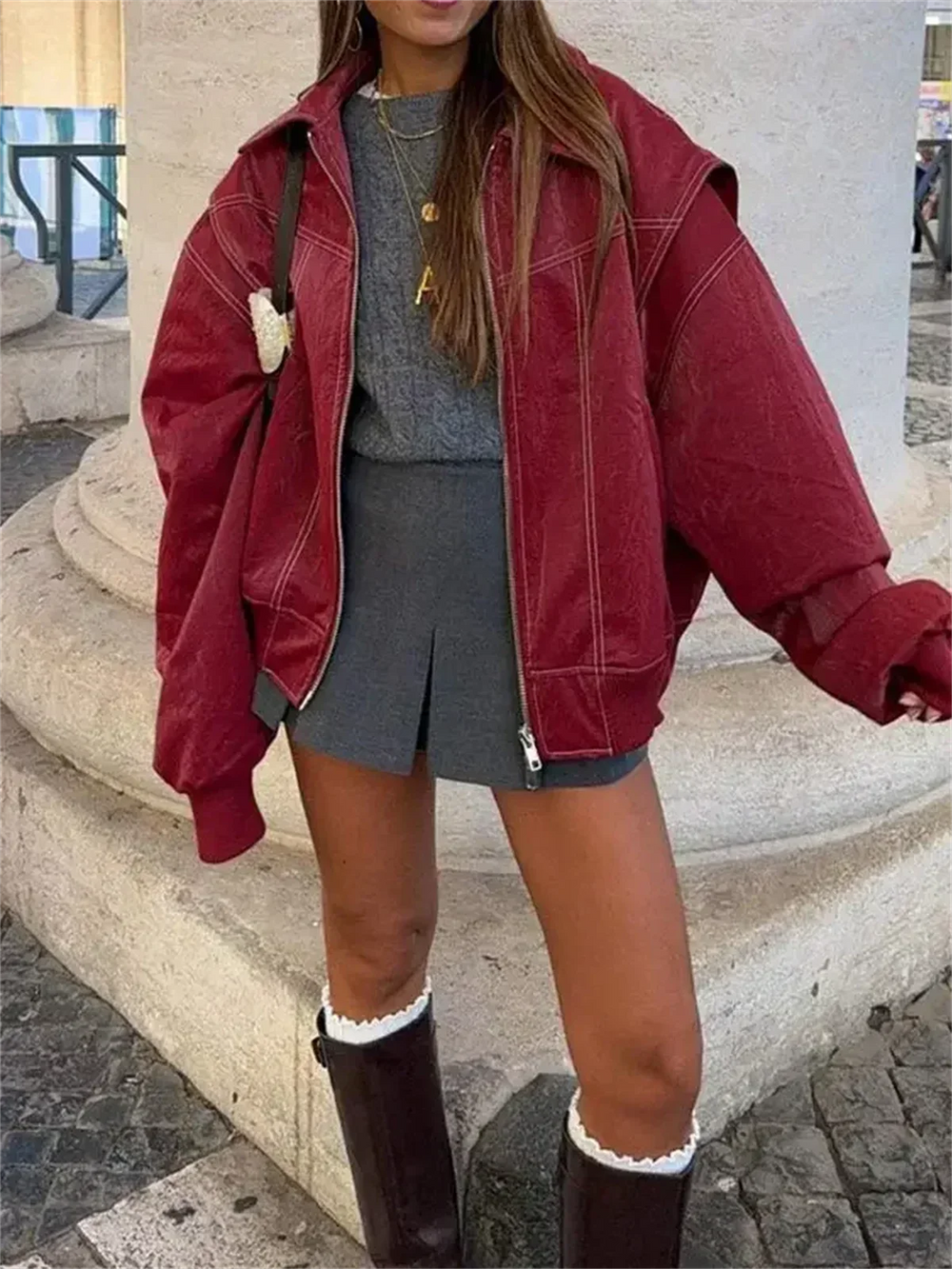 Elegante Damen Übergangsjacke, stilvoll und robust für Business Casual und Freizeit, alltagstauglich.