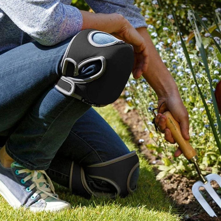 Robuste Garten Knieschützer für optimalen Knieschutz bei der Gartenarbeit. Bieten Komfort beim Gärtnern.
