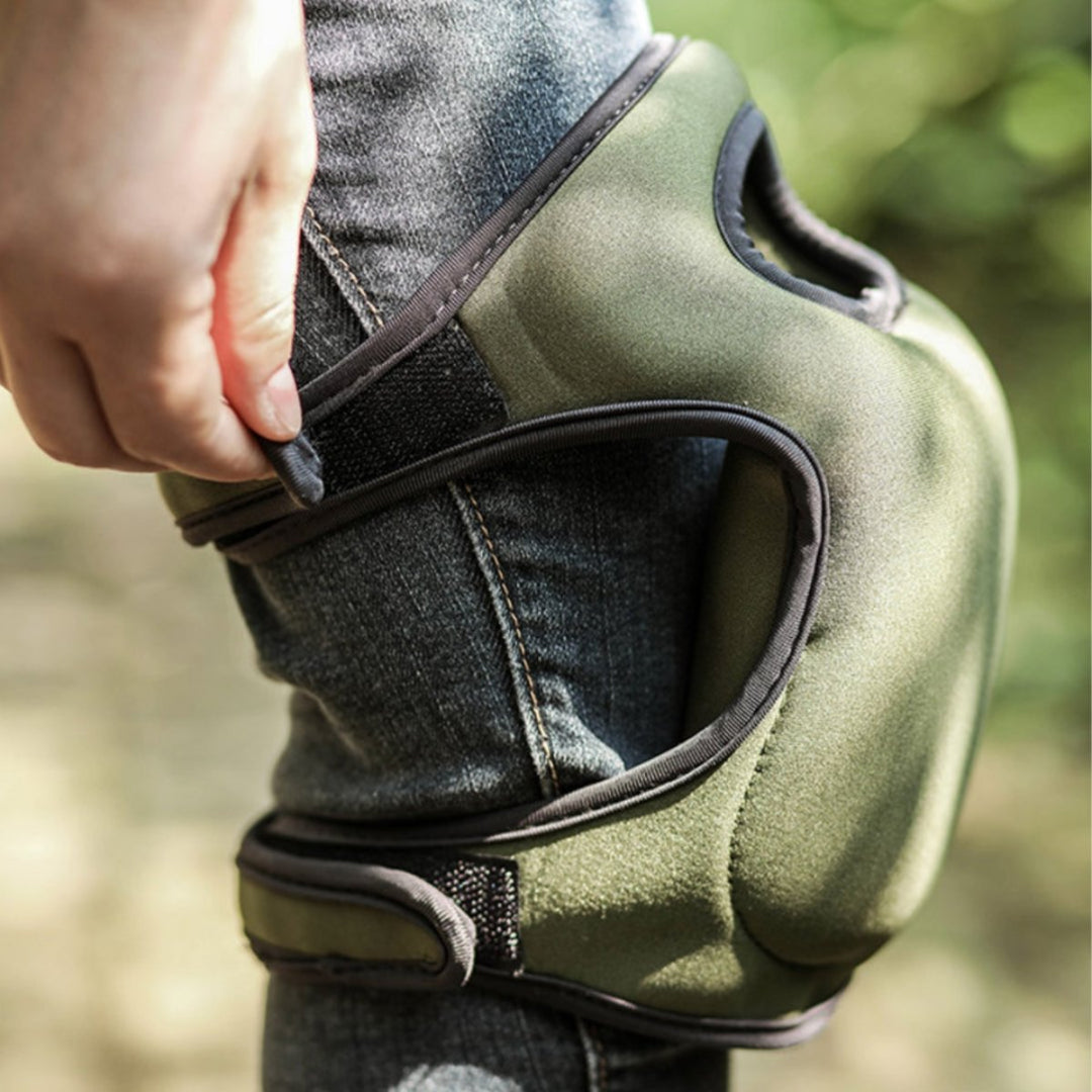 Unisex Knieschoner in Schwarz für komfortablen Knieschutz bei allen Gartenarbeiten. Robust & langlebig.