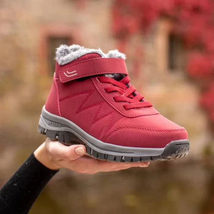 Kuschelig gefütterte Damen Winterstiefel für maximalen Kälteschutz und warme Füße.