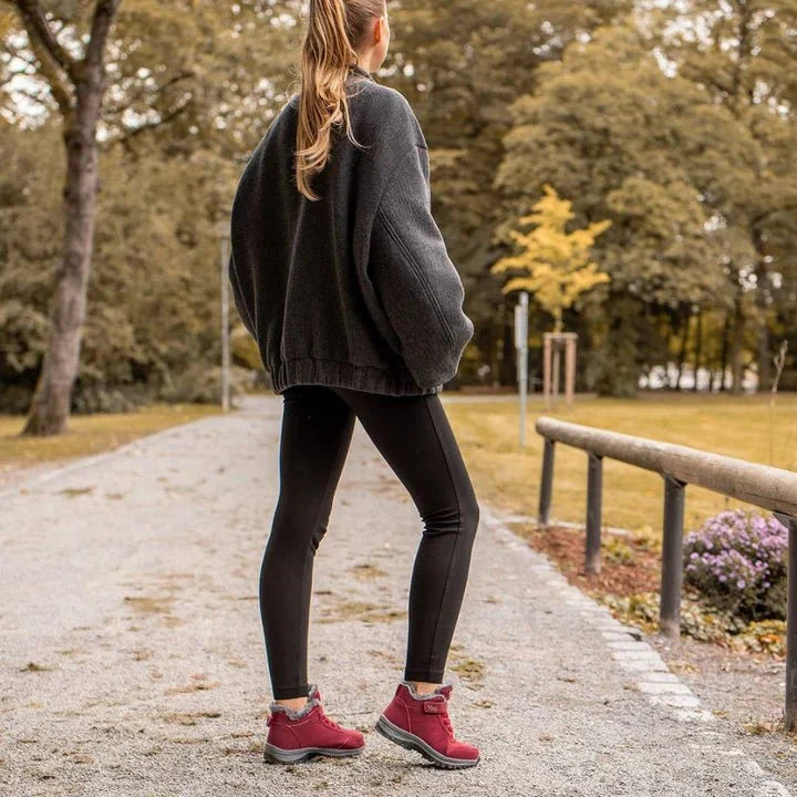 Ergonomische Damenstiefel: Robust, warm & stilvoll für die Wintermode.