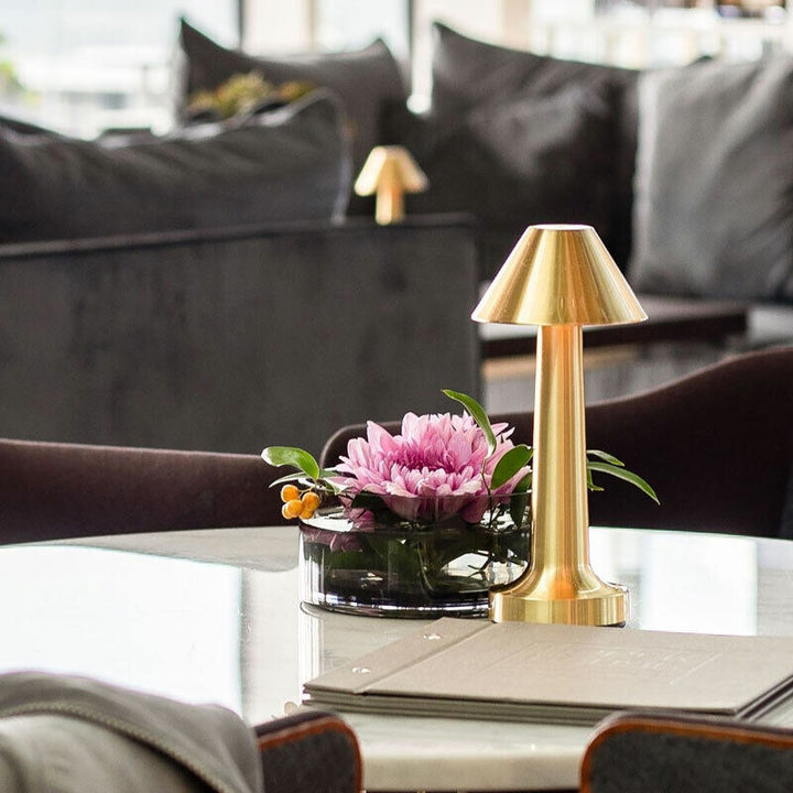 Elegante Tischlampe für Restaurants und Bars - Energiesparend