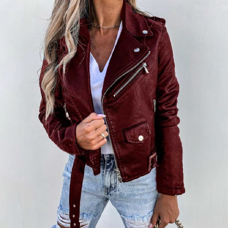 Elegante Damen Bikerjacke mit modernem Schnitt und Reverskragen. Perfekte Übergangsjacke für Frühling und Herbst.