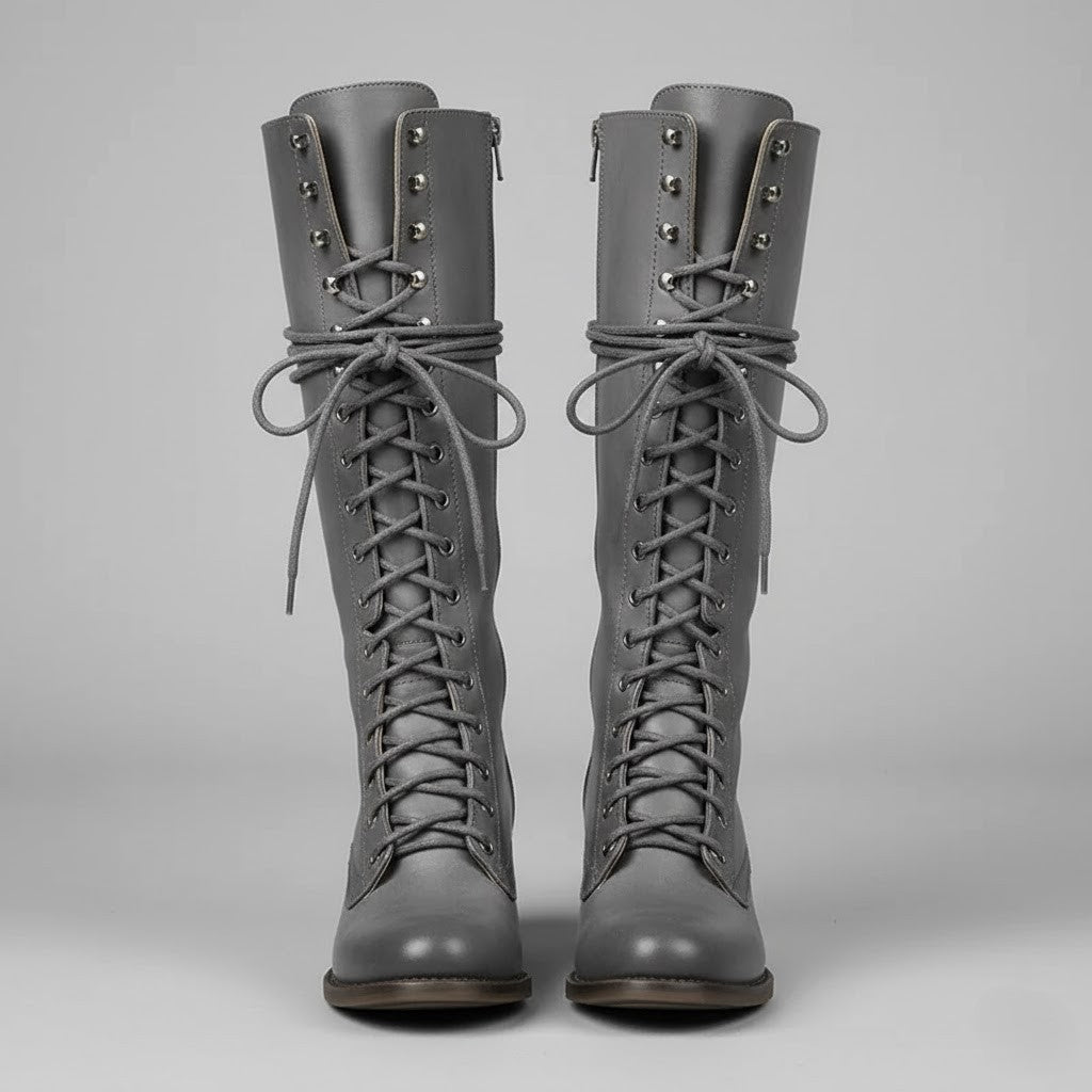 Stilvolle Damen Schnürstiefel: Kniehoch mit robustem Blockabsatz für trendige Frauenmode.
