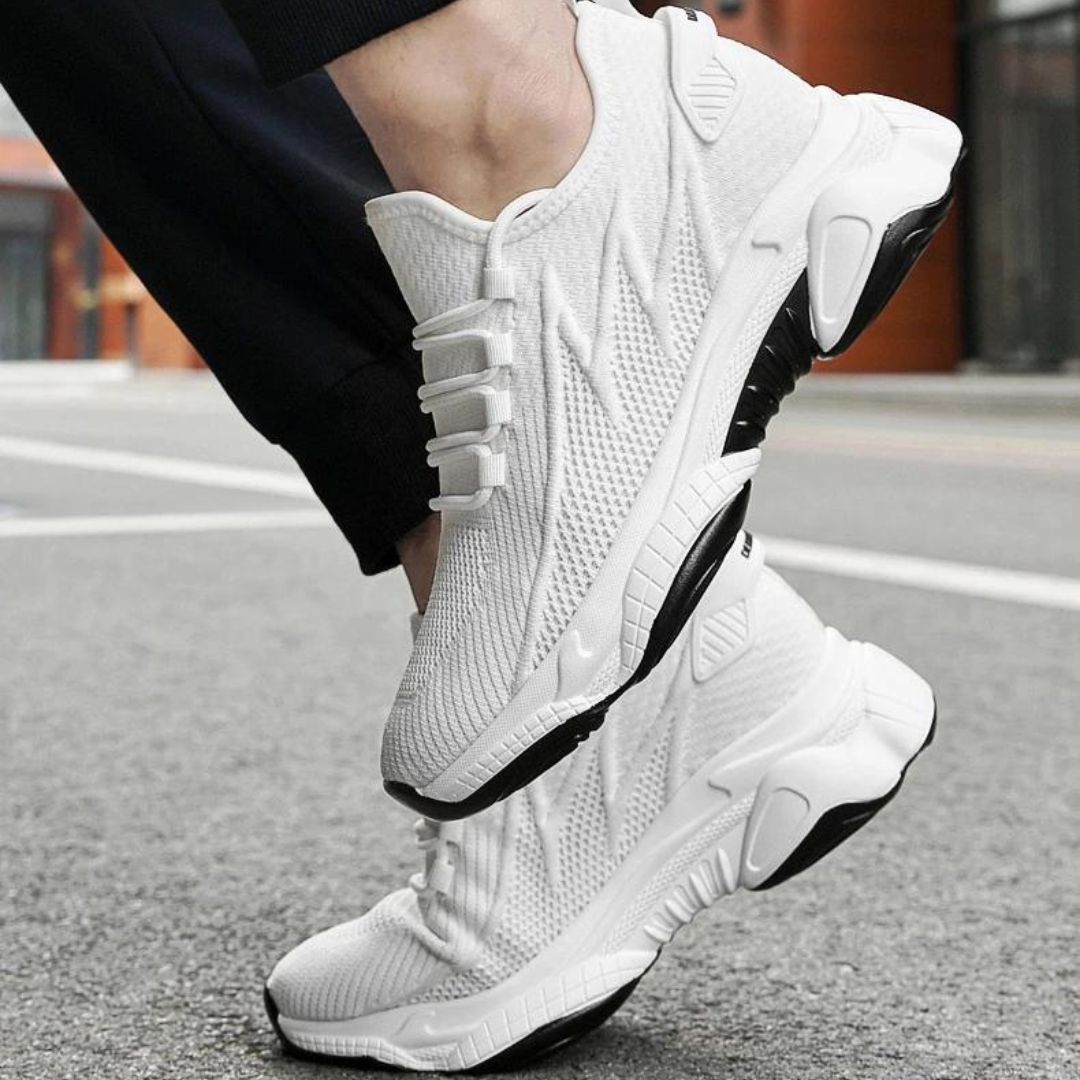 Graue Athletic Sneakers für Herren, unsichtbar höhenerhöhend, ideal für Büro & Freizeitaktivitäten.