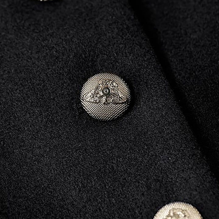 Taillierte Damen-Winterjacke mit Seitentaschen in Grau, warm und stilvoll für jede Gelegenheit.
