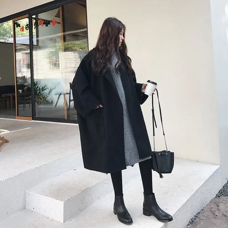 Bequemer Damen Oversize Trenchcoat, modische Eleganz für stilbewusste Frauen. Ideal für Outdoor und Alltag.