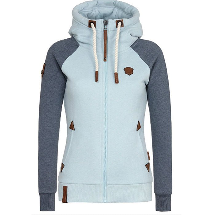 Stilvoller Damen Slim Fit Kapuzenpullover in Hellblau, bequemer Hoodie für elegante Freizeitmode.