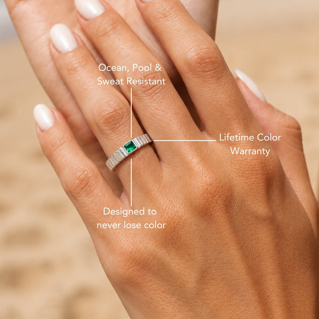 Trendiger Statement Chunky Ring für Damen, glänzendes Gold Design