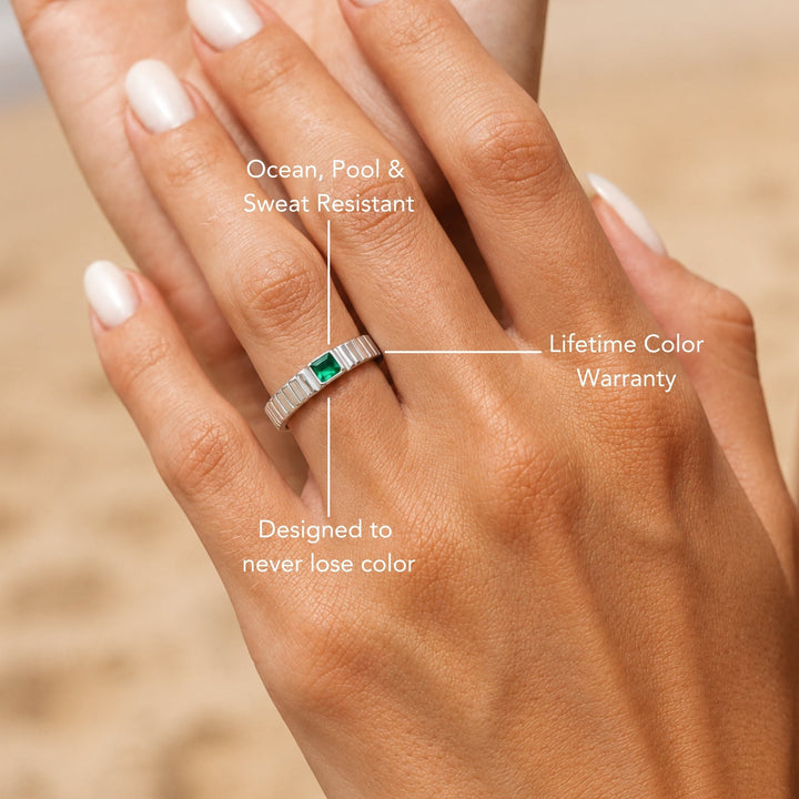Trendiger Statement Chunky Ring für Damen, glänzendes Gold Design