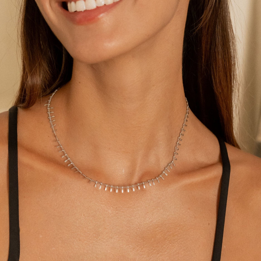 Goldene Choker Halskette für Damen, minimalistischer Damenschmuck